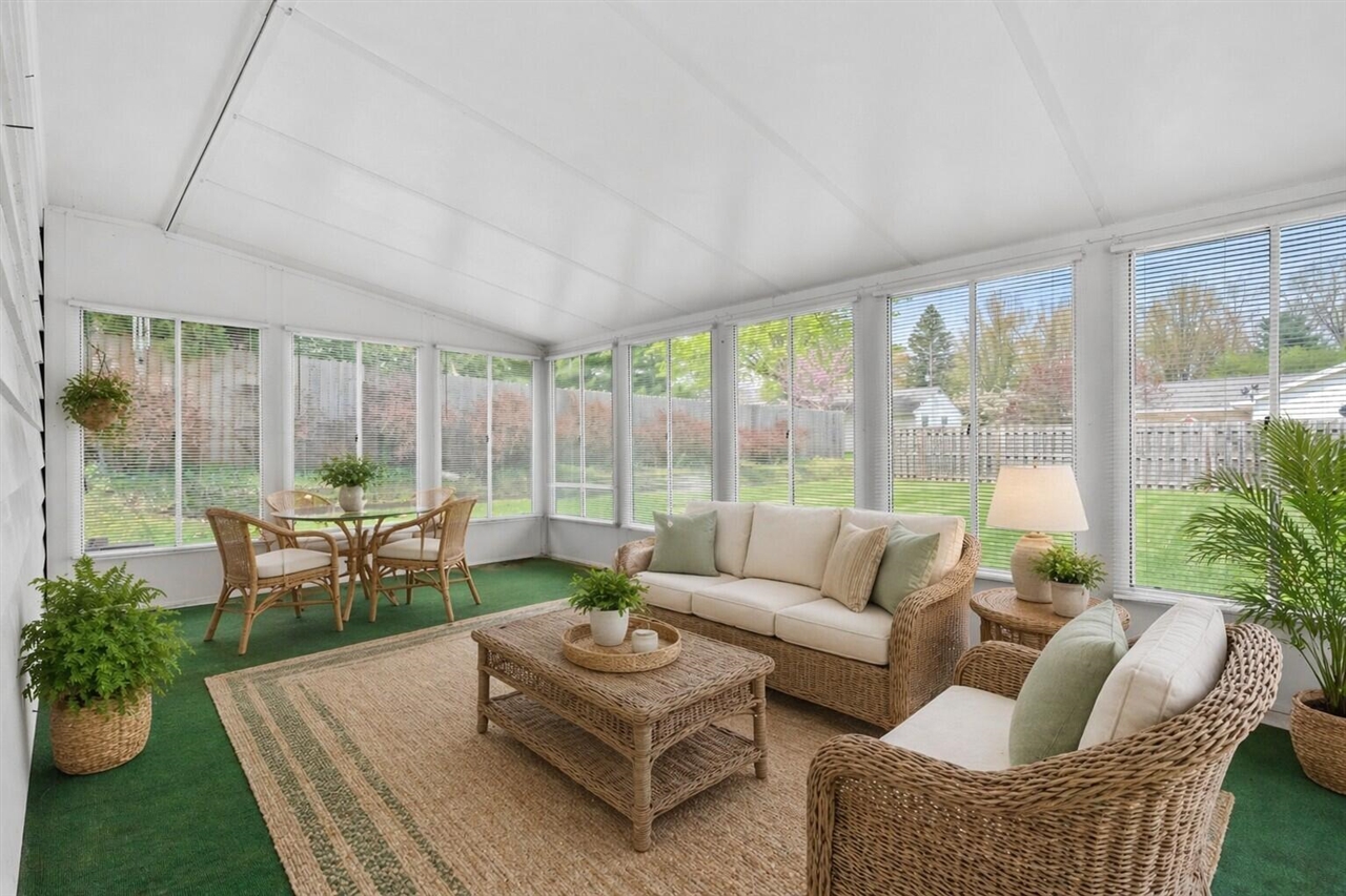 415 Marigold Avenue, Portage, MI, 49002-6257