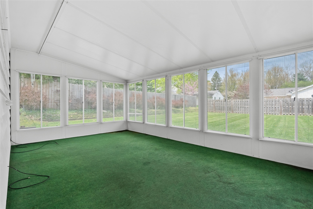 415 Marigold Avenue, Portage, MI, 49002-6257