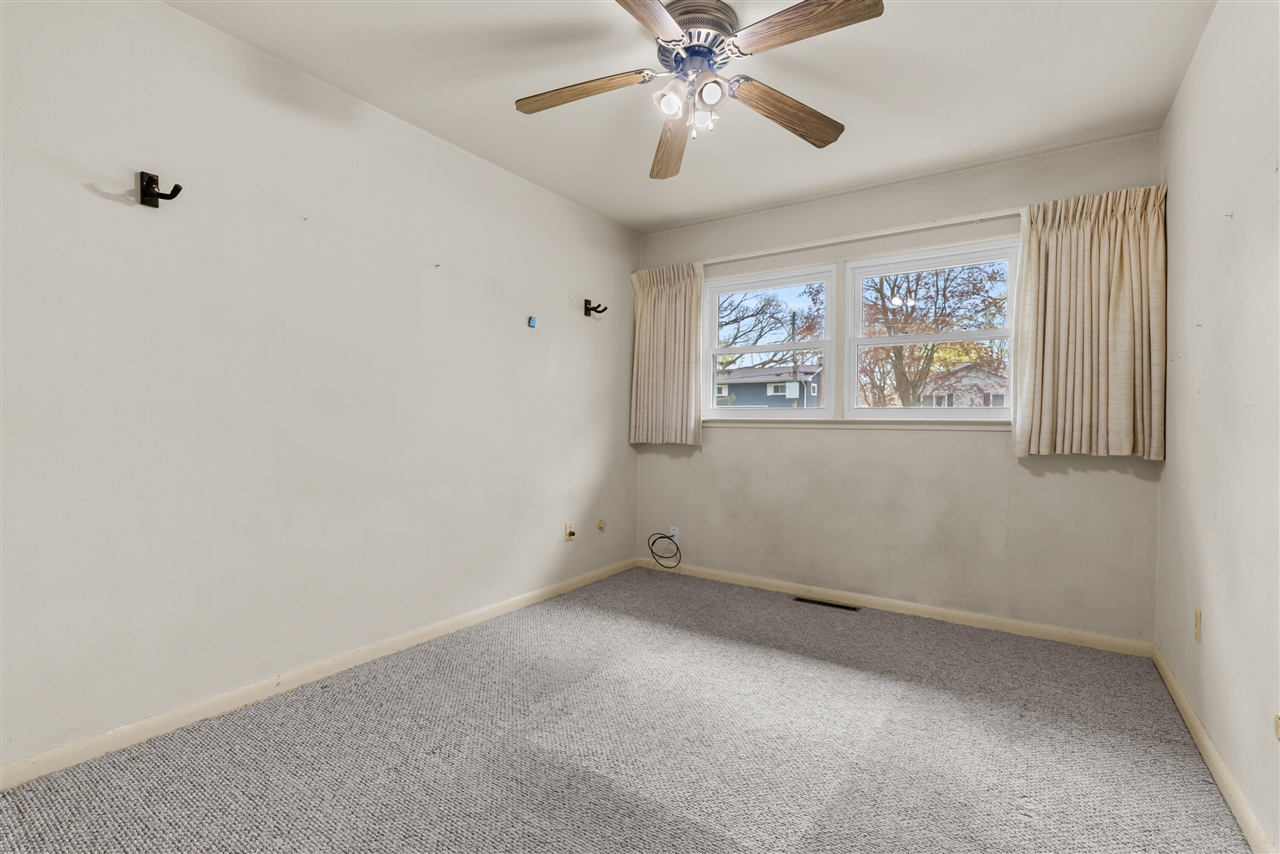 415 Marigold Avenue, Portage, MI, 49002-6257