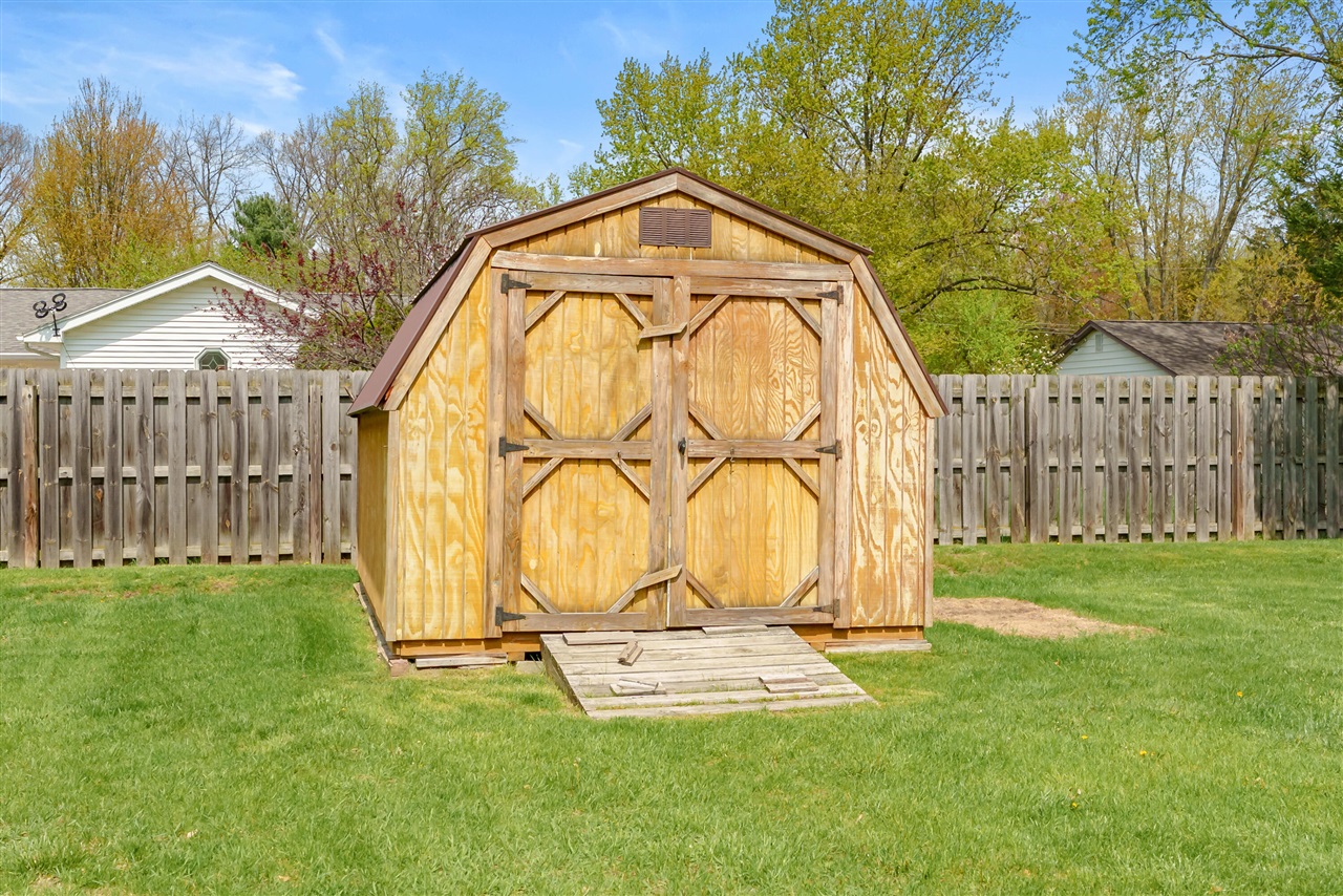 415 Marigold Avenue, Portage, MI, 49002-6257