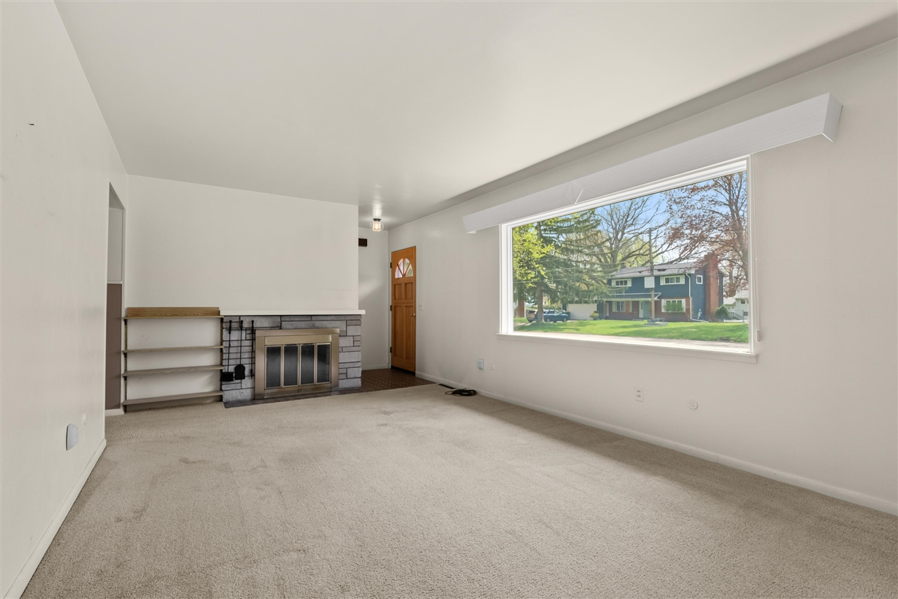 415 Marigold Avenue, Portage, MI, 49002-6257