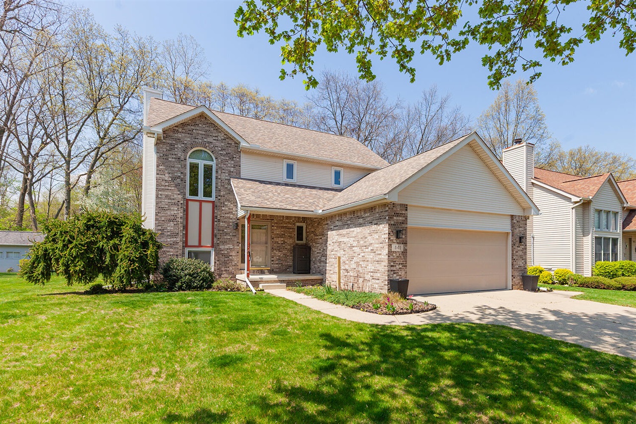 841 Scarlet Oak Drive, Monroe, MI, 48162-3482