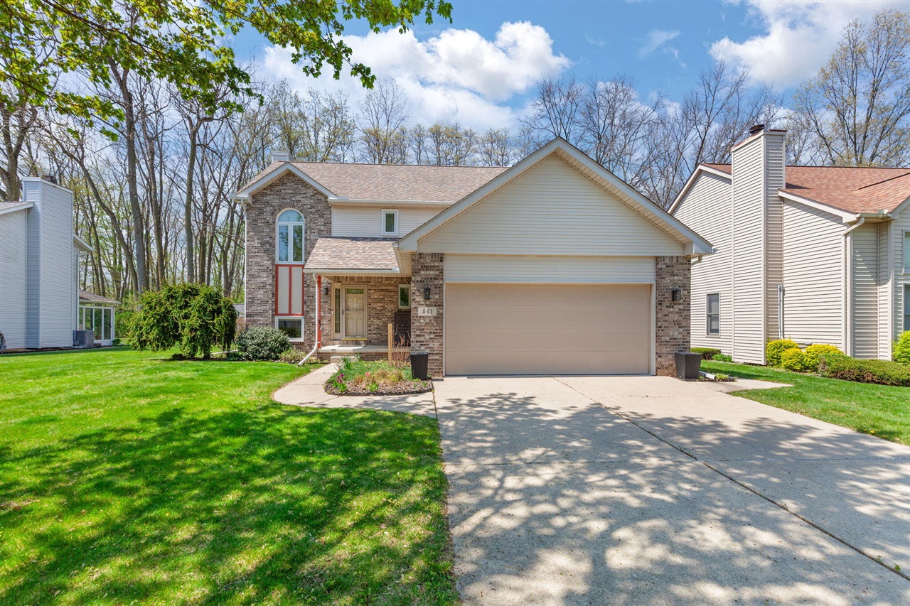 841 Scarlet Oak Drive, Monroe, MI, 48162-3482