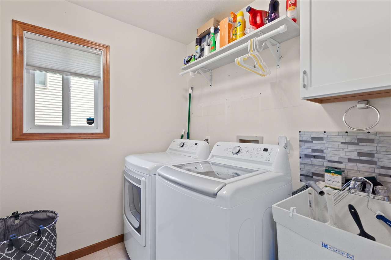 841 Scarlet Oak Drive, Monroe, MI, 48162-3482