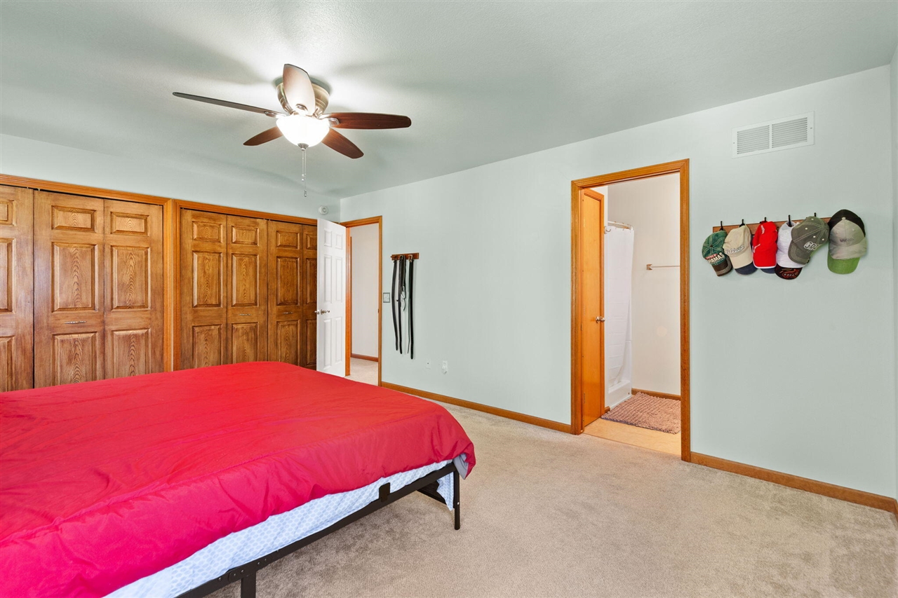 841 Scarlet Oak Drive, Monroe, MI, 48162-3482