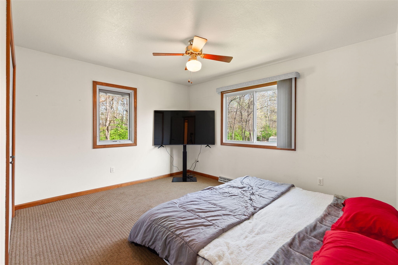 841 Scarlet Oak Drive, Monroe, MI, 48162-3482