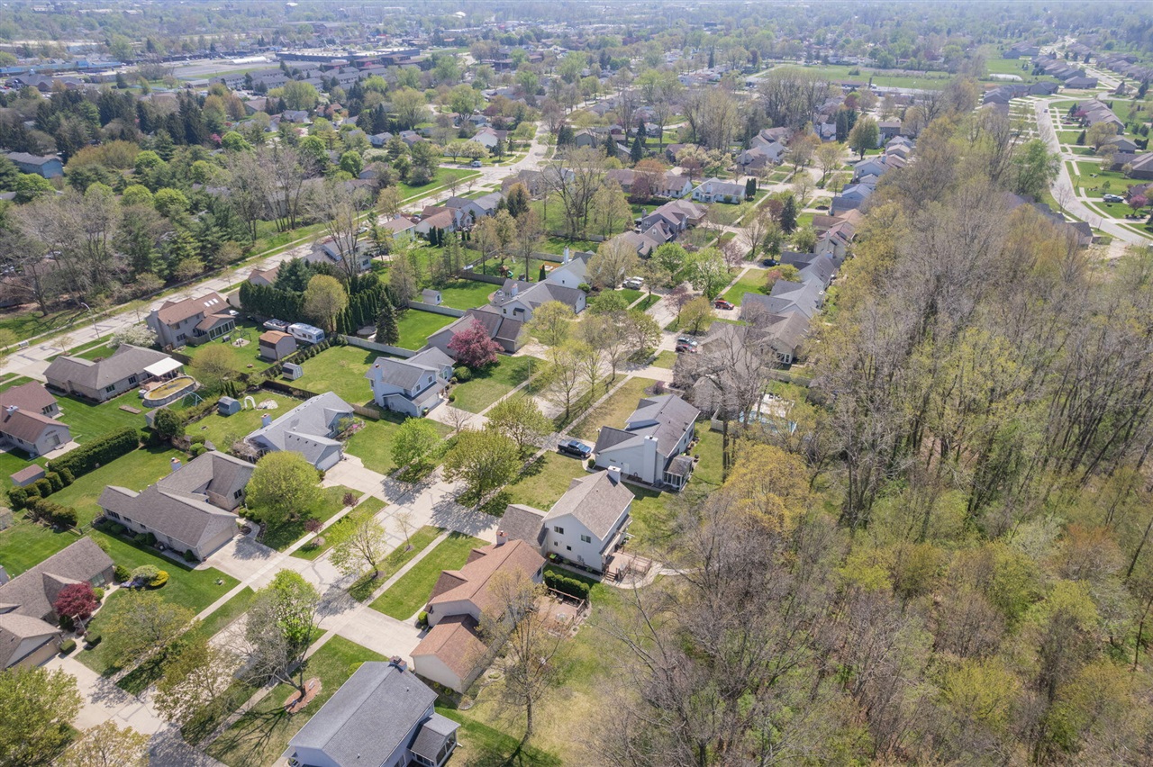 841 Scarlet Oak Drive, Monroe, MI, 48162-3482