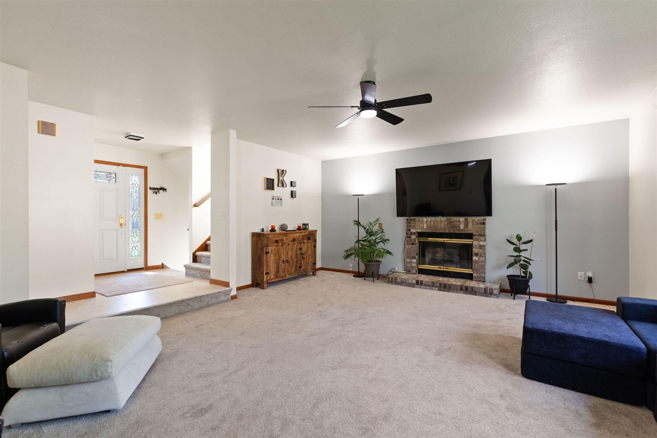 841 Scarlet Oak Drive, Monroe, MI, 48162-3482