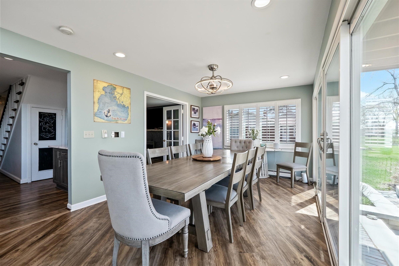 8115 Colony Drive, Update, MI, 48001-4118