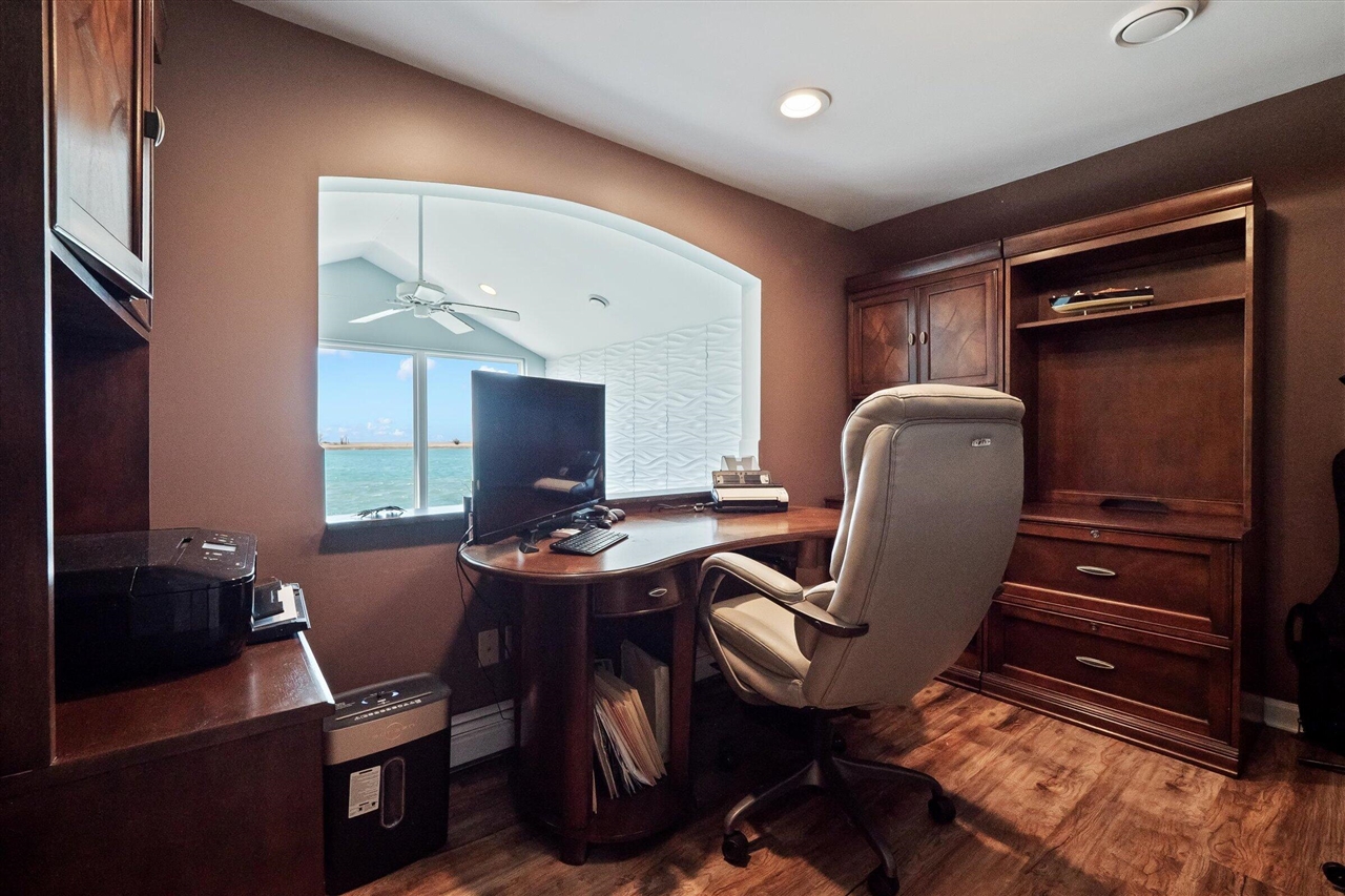 8115 Colony Drive, Update, MI, 48001-4118