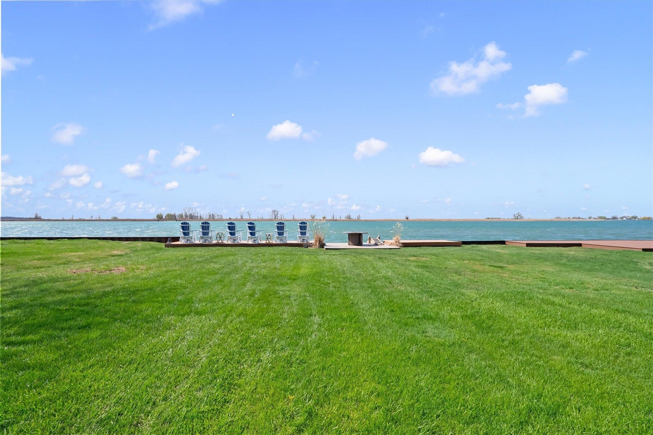 8115 Colony Drive, Update, MI, 48001-4118