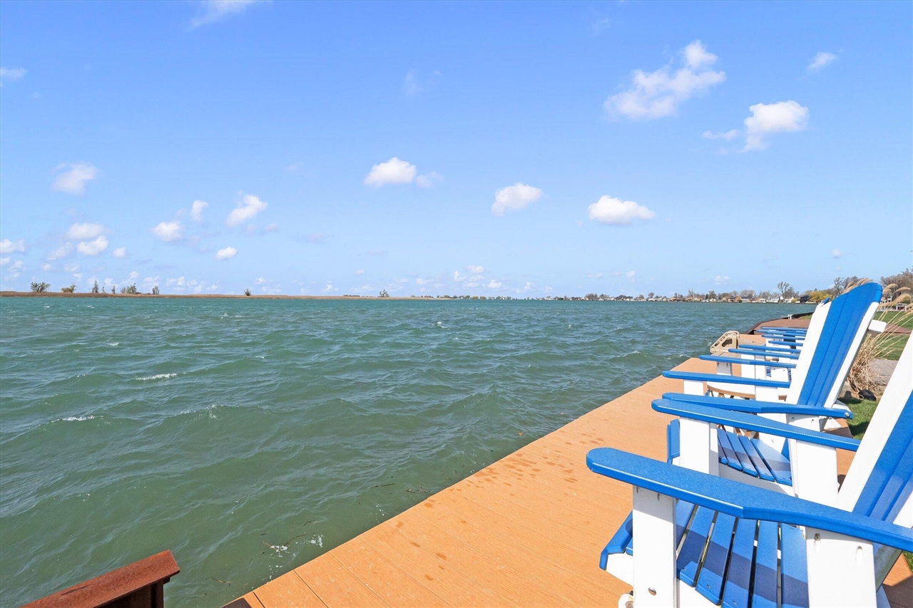 8115 Colony Drive, Update, MI, 48001-4118