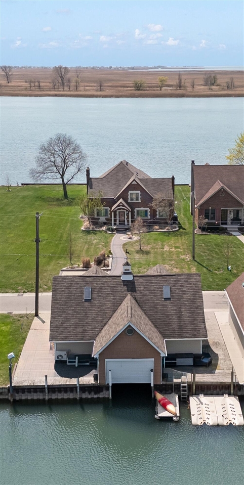 8115 Colony Drive, Update, MI, 48001-4118