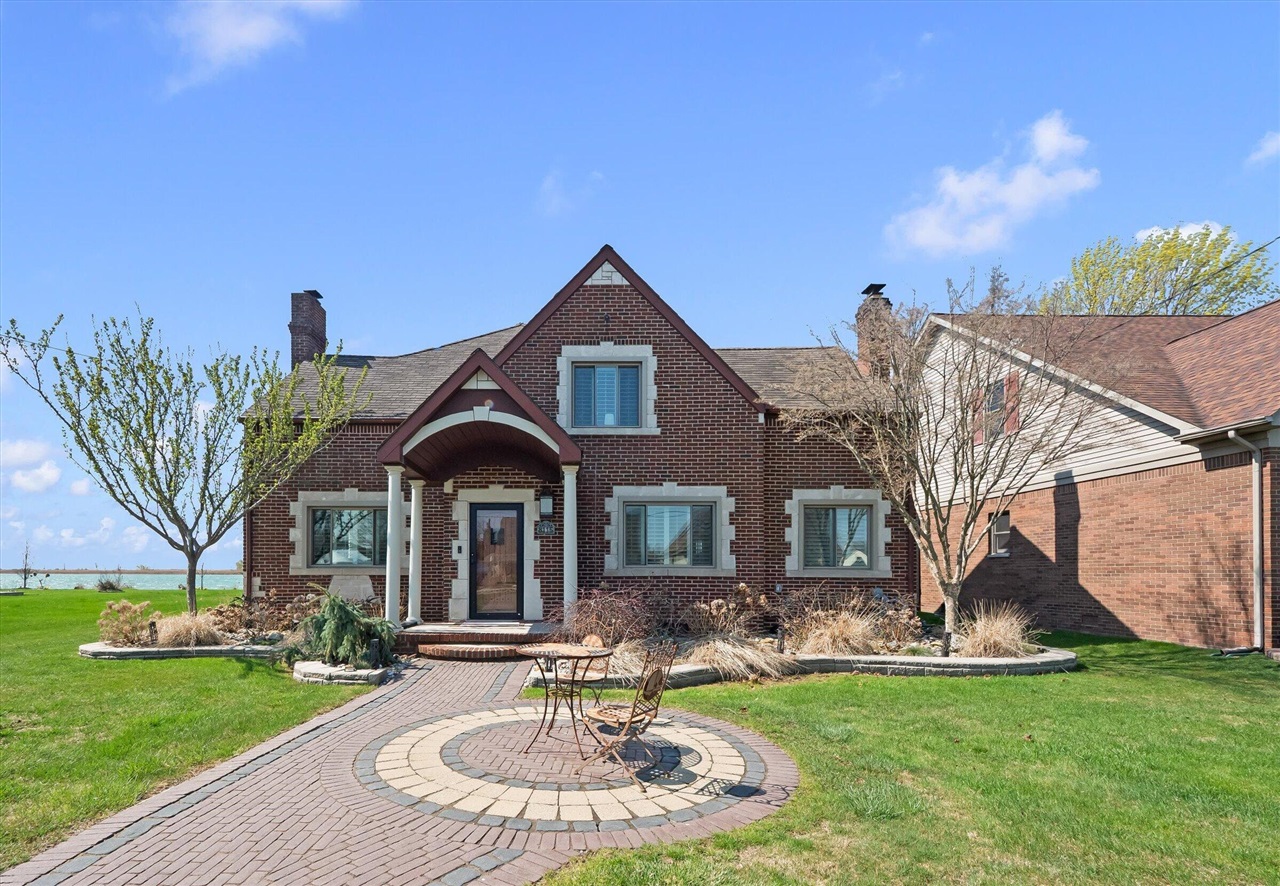 8115 Colony Drive, Update, MI, 48001-4118