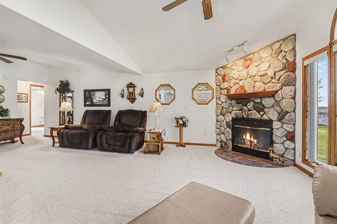 Homes for sale in Colon, MI | 60378 Custer Valley Rd, Colon, MI 49040 | MLS# 70527357