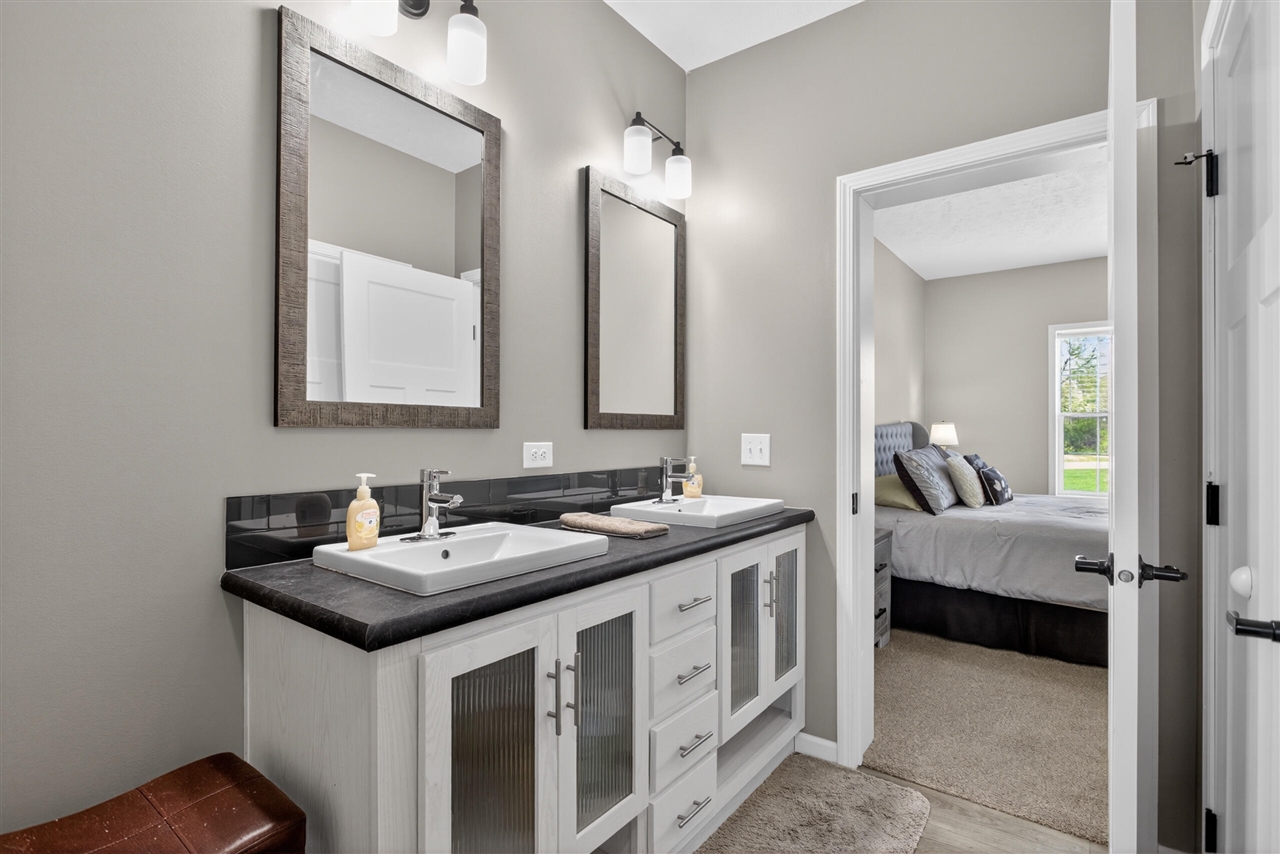 14840 Killorglin Lane, Cement City, MI, 49233