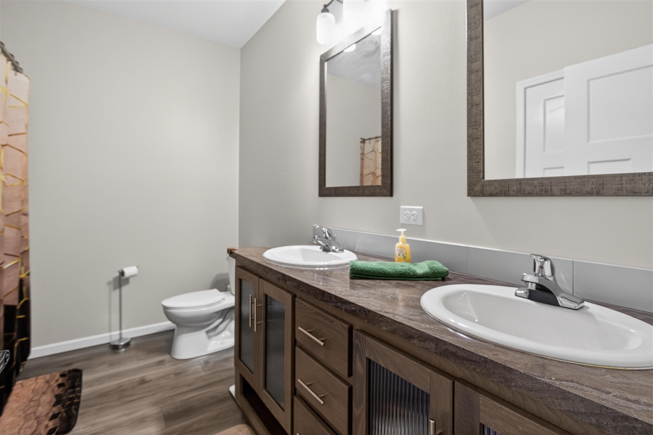 14840 Killorglin Lane, Cement City, MI, 49233