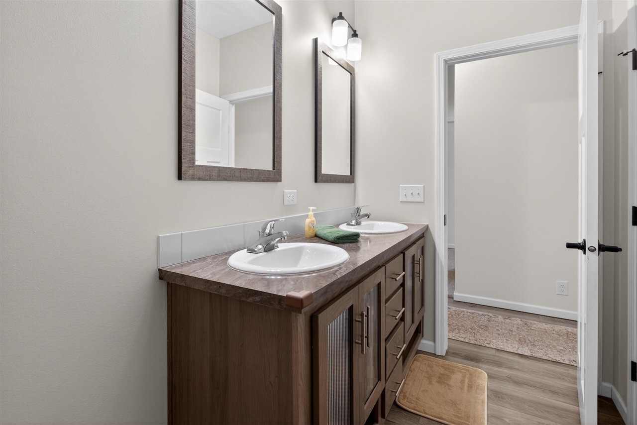 14840 Killorglin Lane, Cement City, MI, 49233