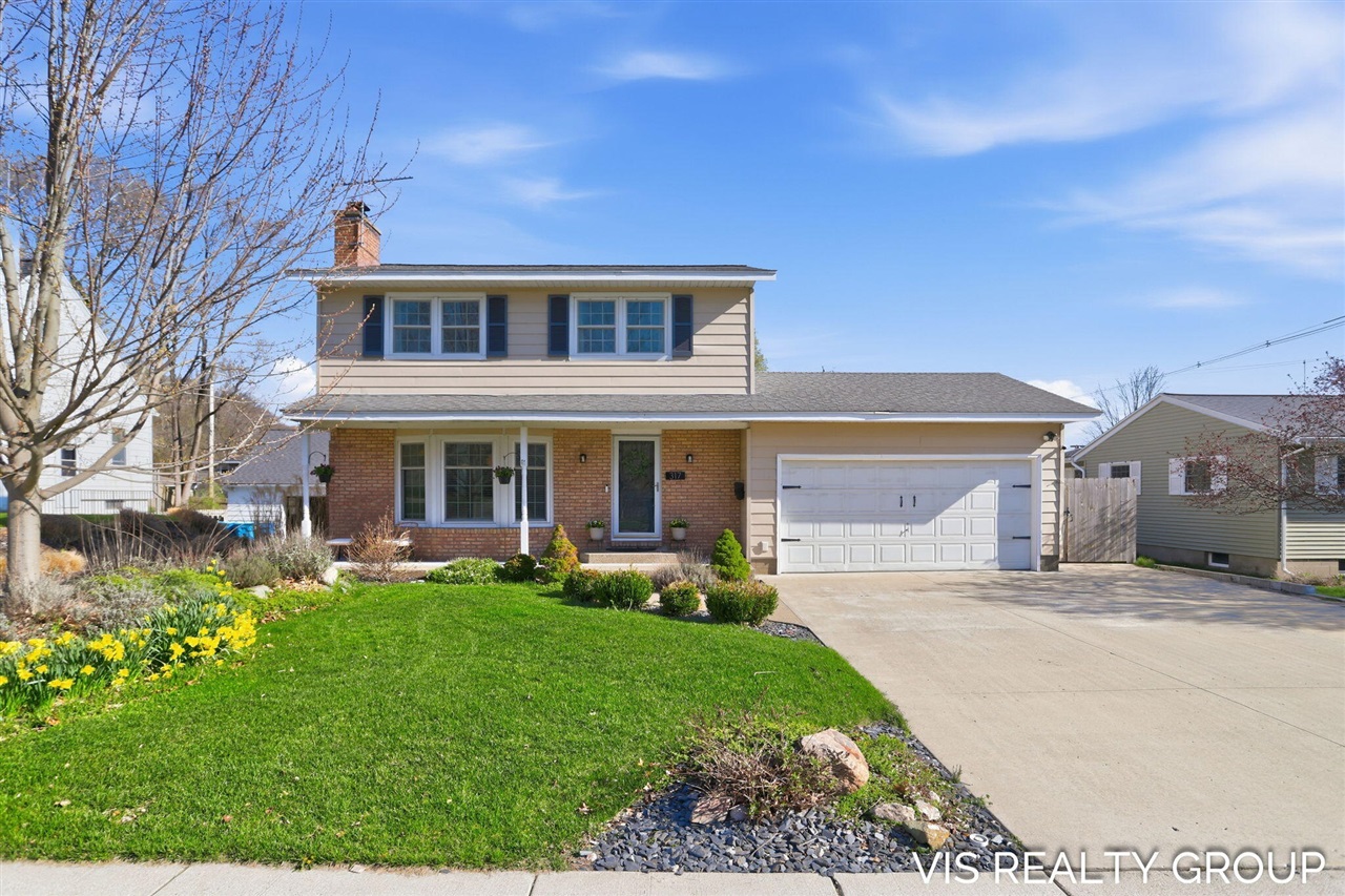 Megan Webster Featured Listings