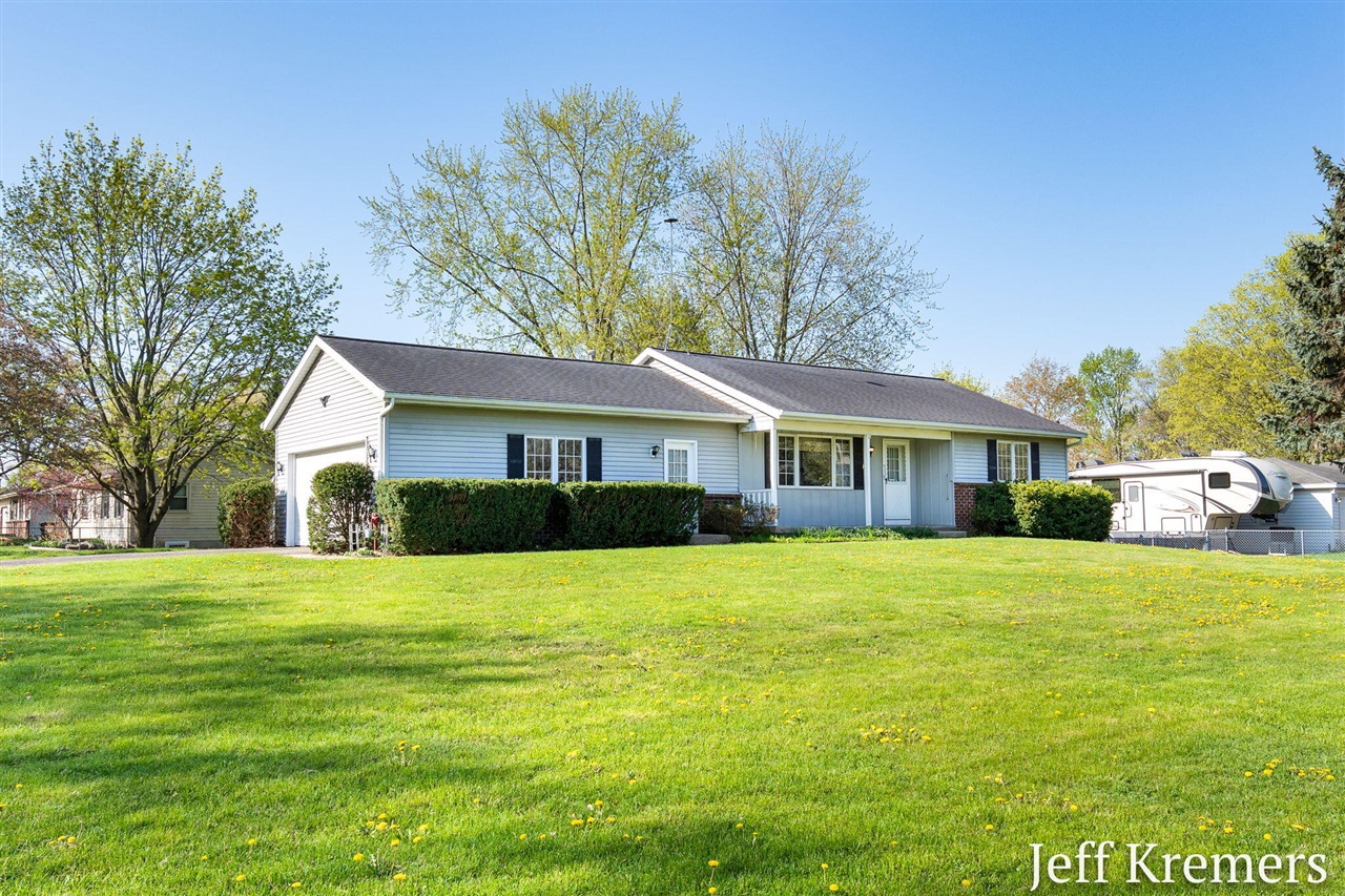 6455 Fairway Drive, Jenison, MI, 49428-9365