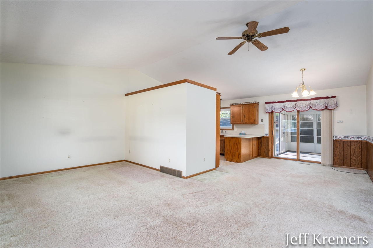 6455 Fairway Drive, Jenison, MI, 49428-9365