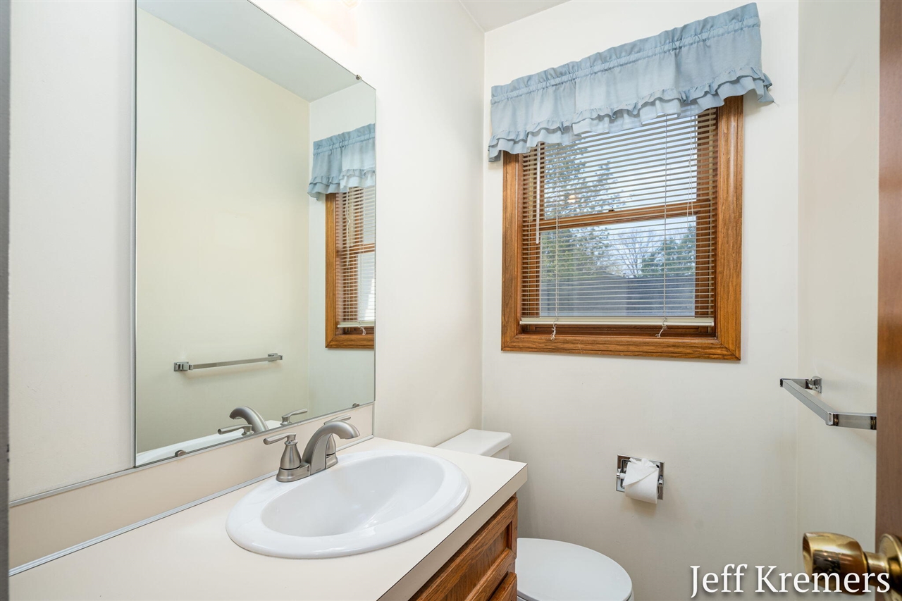 6455 Fairway Drive, Jenison, MI, 49428-9365