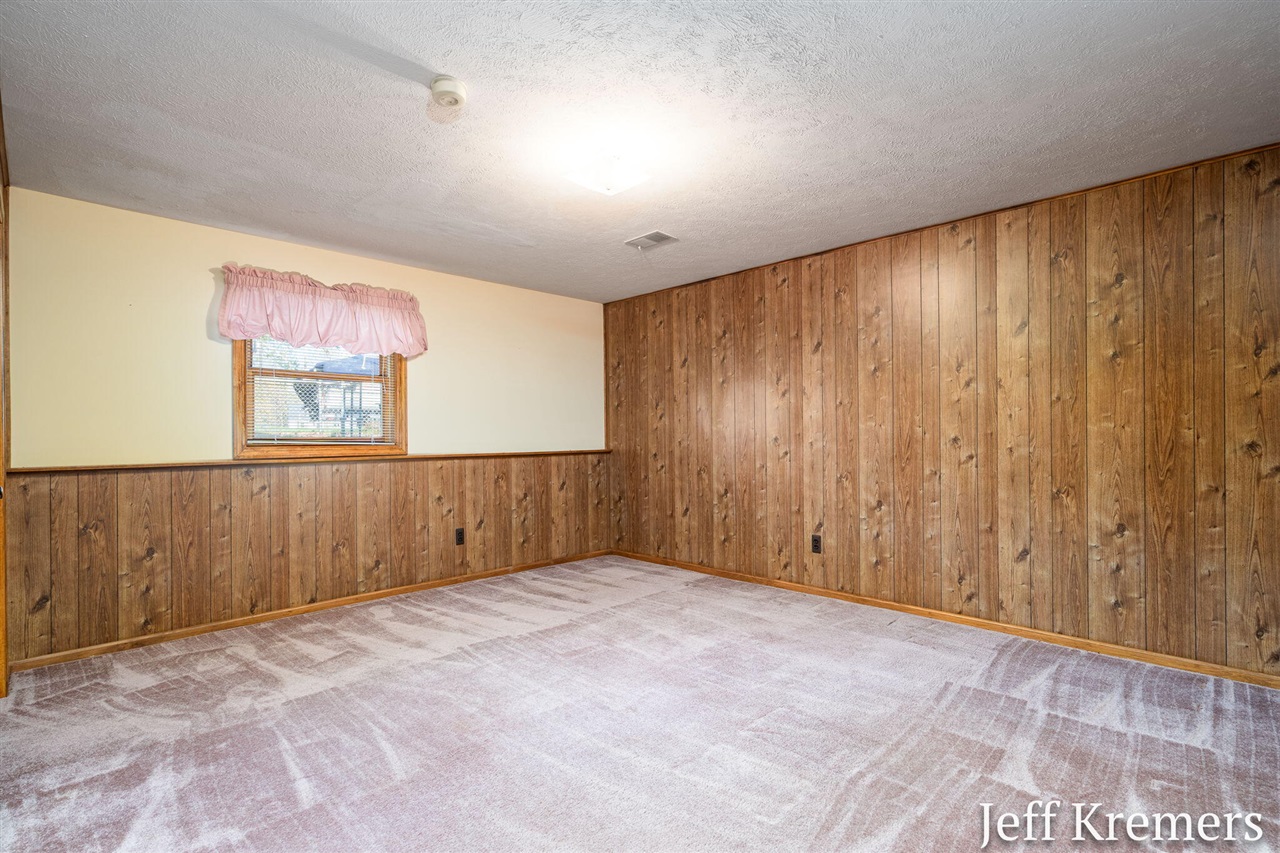 6455 Fairway Drive, Jenison, MI, 49428-9365