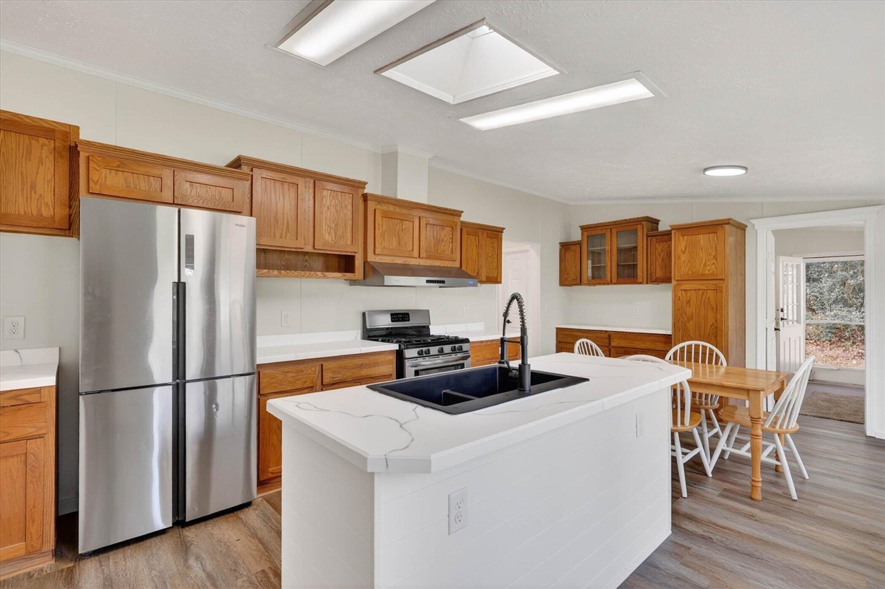 12480 County Road 653, Gobles, MI, 49055-9125