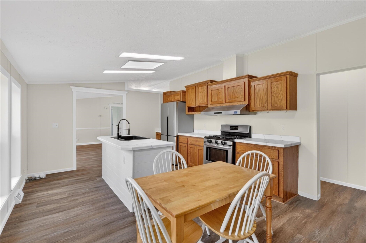 12480 County Road 653, Gobles, MI, 49055-9125