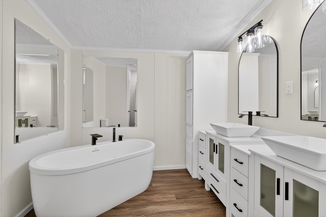 12480 County Road 653, Gobles, MI, 49055-9125