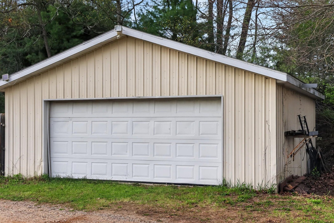 12480 County Road 653, Gobles, MI, 49055-9125