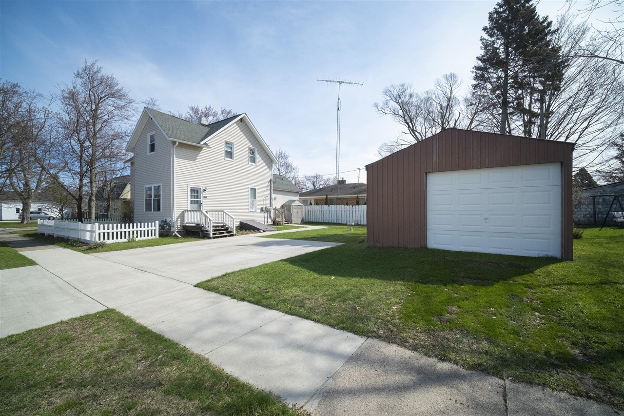 3782 Egan Street, Saginaw, MI, 48601 5908