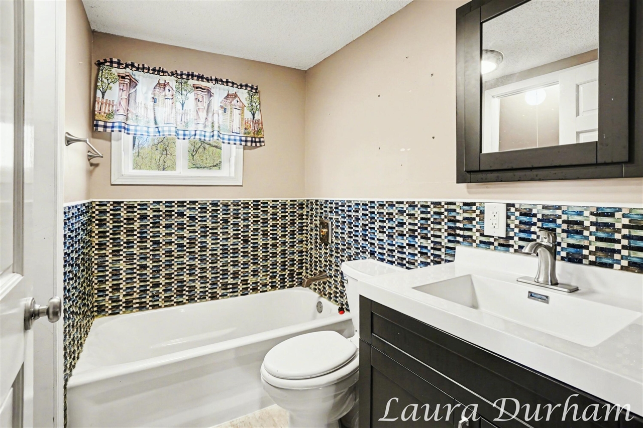 6935 116th Avenue, Fennville, MI, 49408