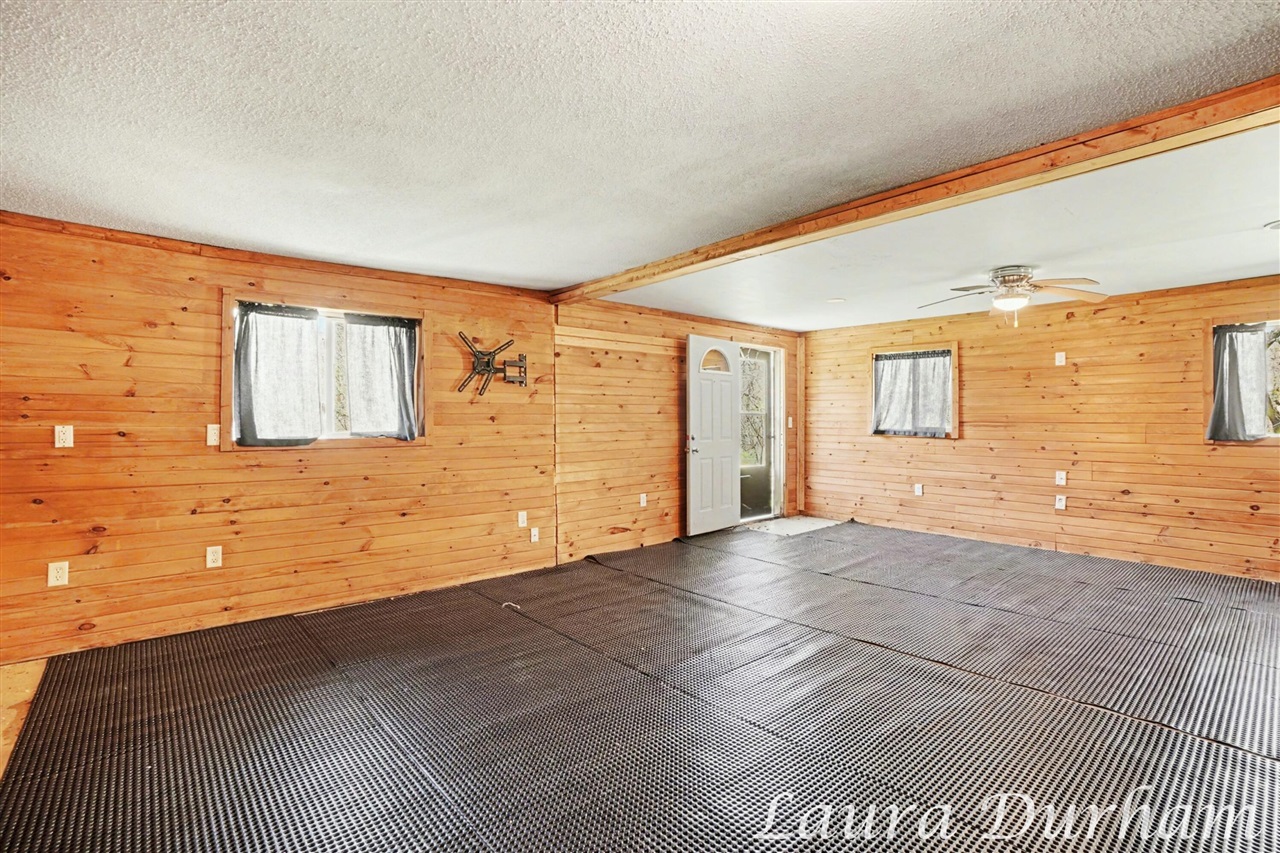 6935 116th Avenue, Fennville, MI, 49408