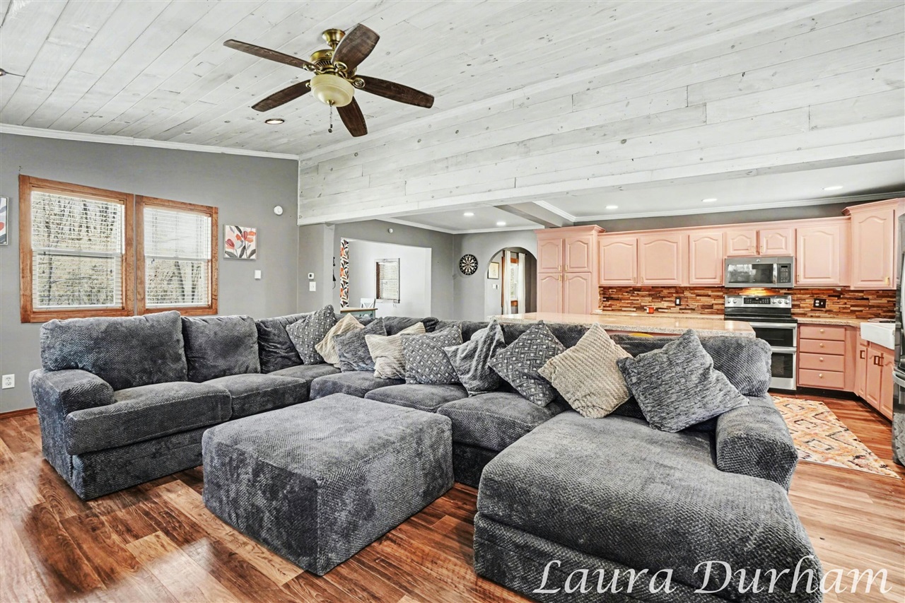 6935 116th Avenue, Fennville, MI, 49408