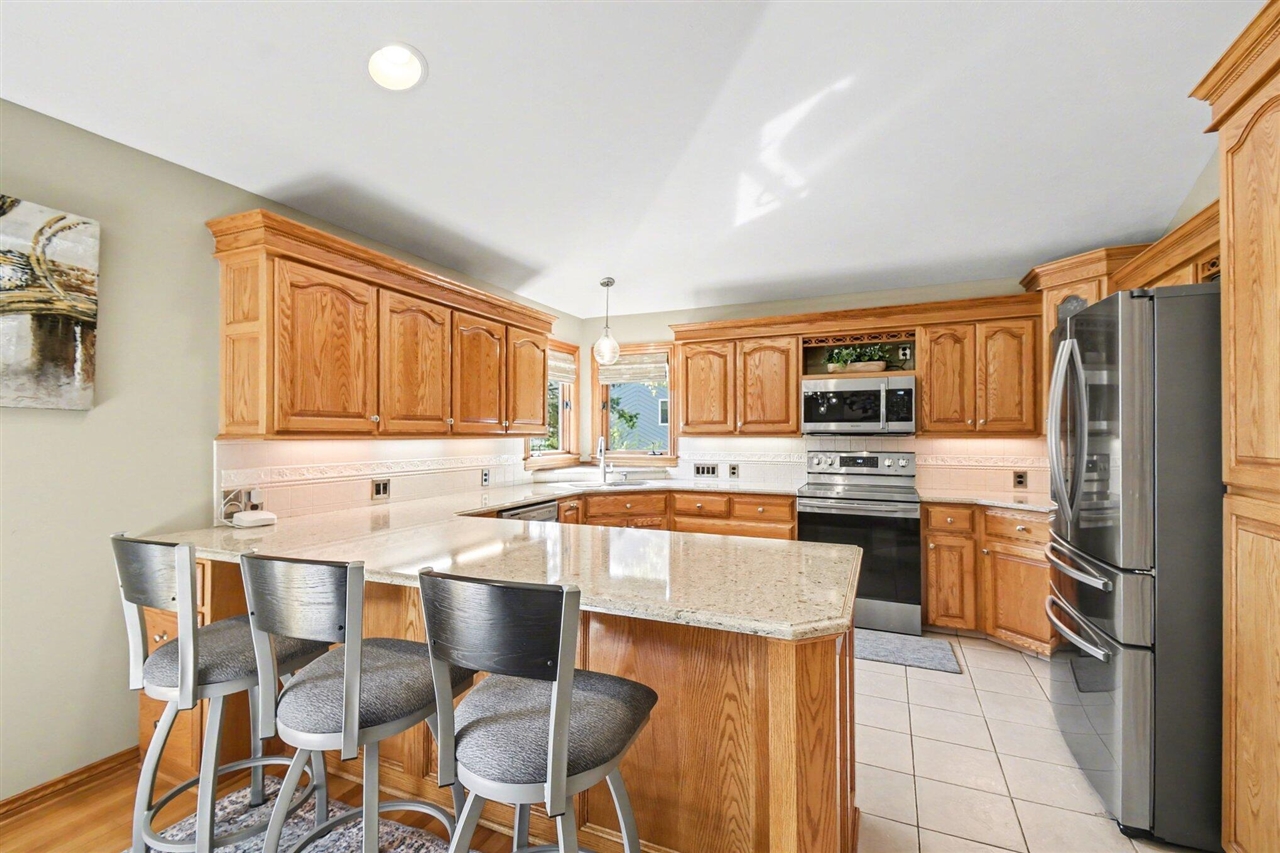 6328 Summerhill Drive, Hudsonville, MI, 49426-8954