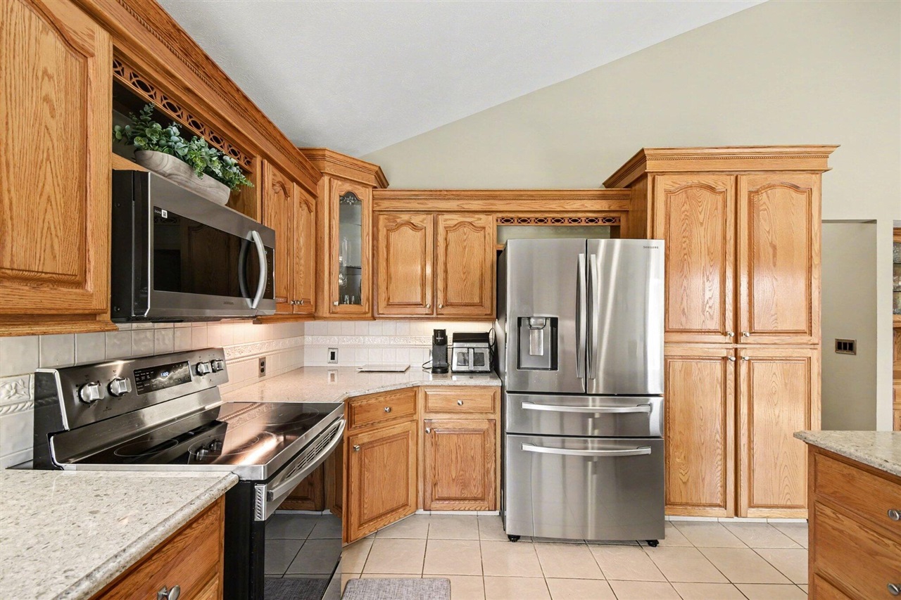 6328 Summerhill Drive, Hudsonville, MI, 49426-8954