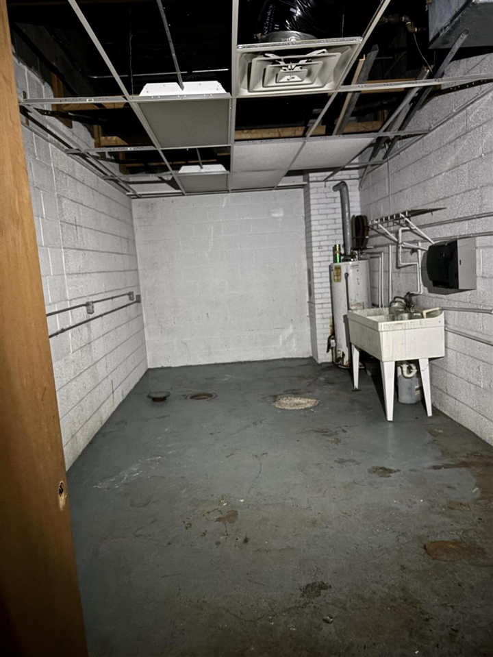 2600 State Street, Saginaw, MI, 48602-3994