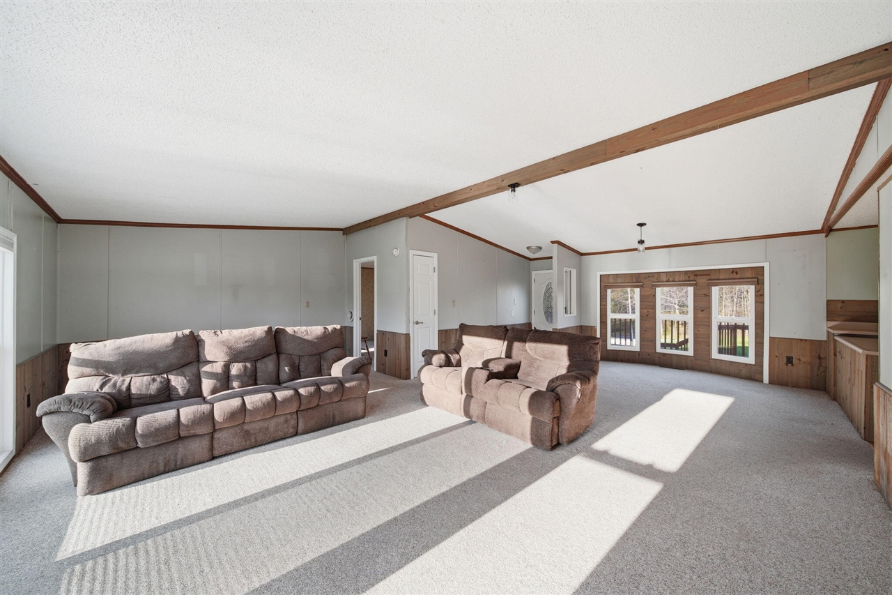 10430 Coon Hill Road, Munith, MI, 49259-9009