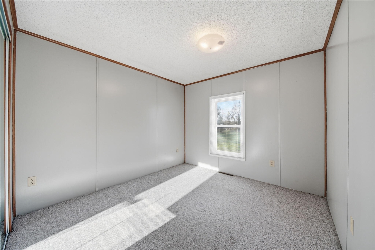 10430 Coon Hill Road, Munith, MI, 49259-9009