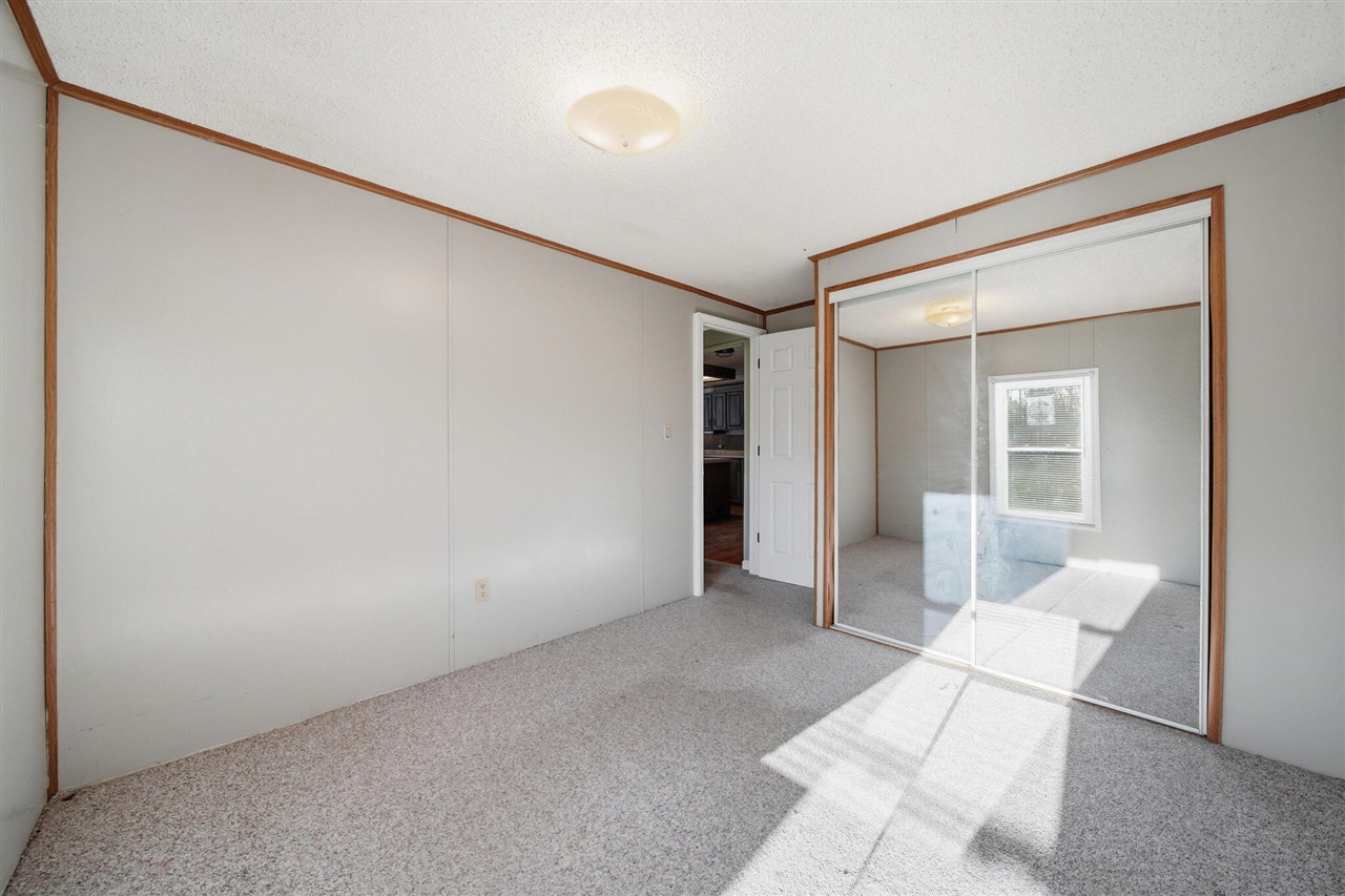 10430 Coon Hill Road, Munith, MI, 49259-9009