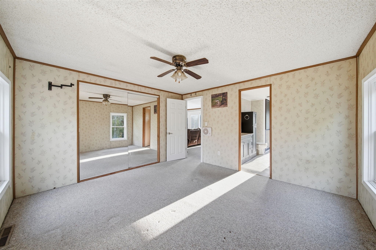 10430 Coon Hill Road, Munith, MI, 49259-9009