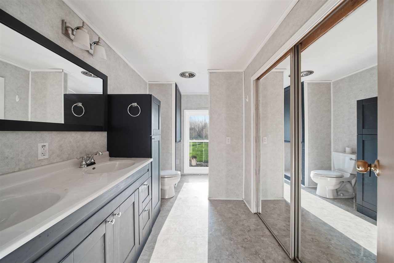 10430 Coon Hill Road, Munith, MI, 49259-9009