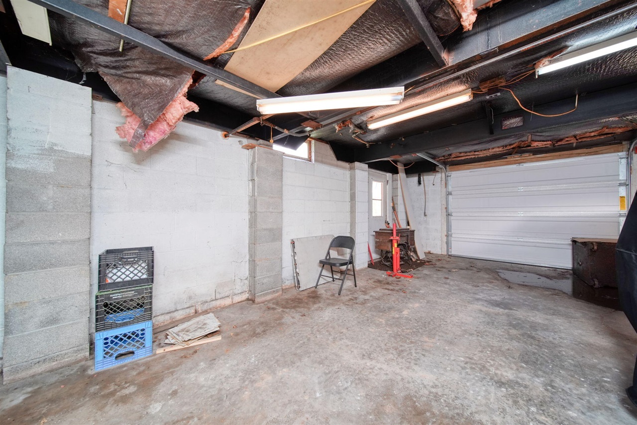 10430 Coon Hill Road, Munith, MI, 49259-9009