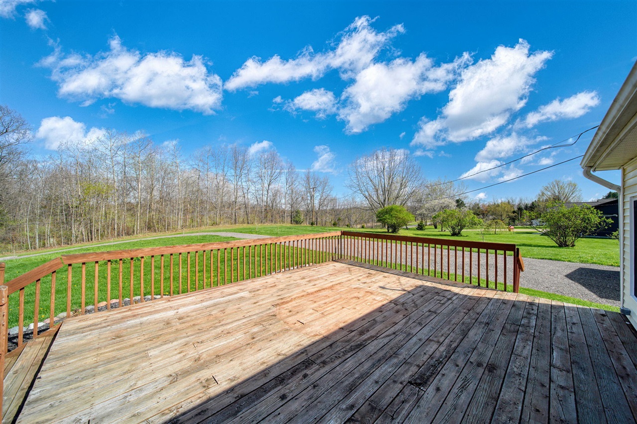 10430 Coon Hill Road, Munith, MI, 49259-9009