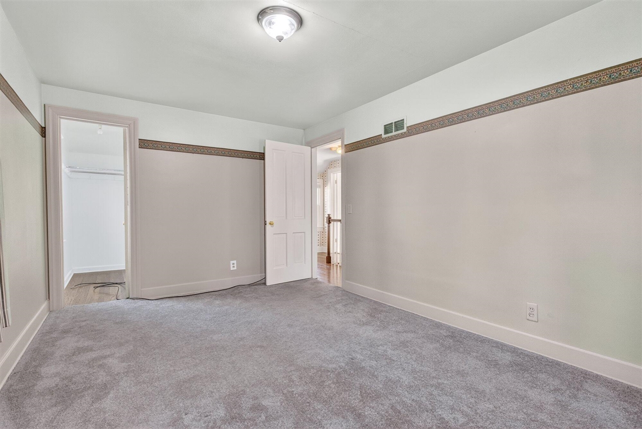 1204 Hol Hi Drive, Kalamazoo, MI, 49008-2910