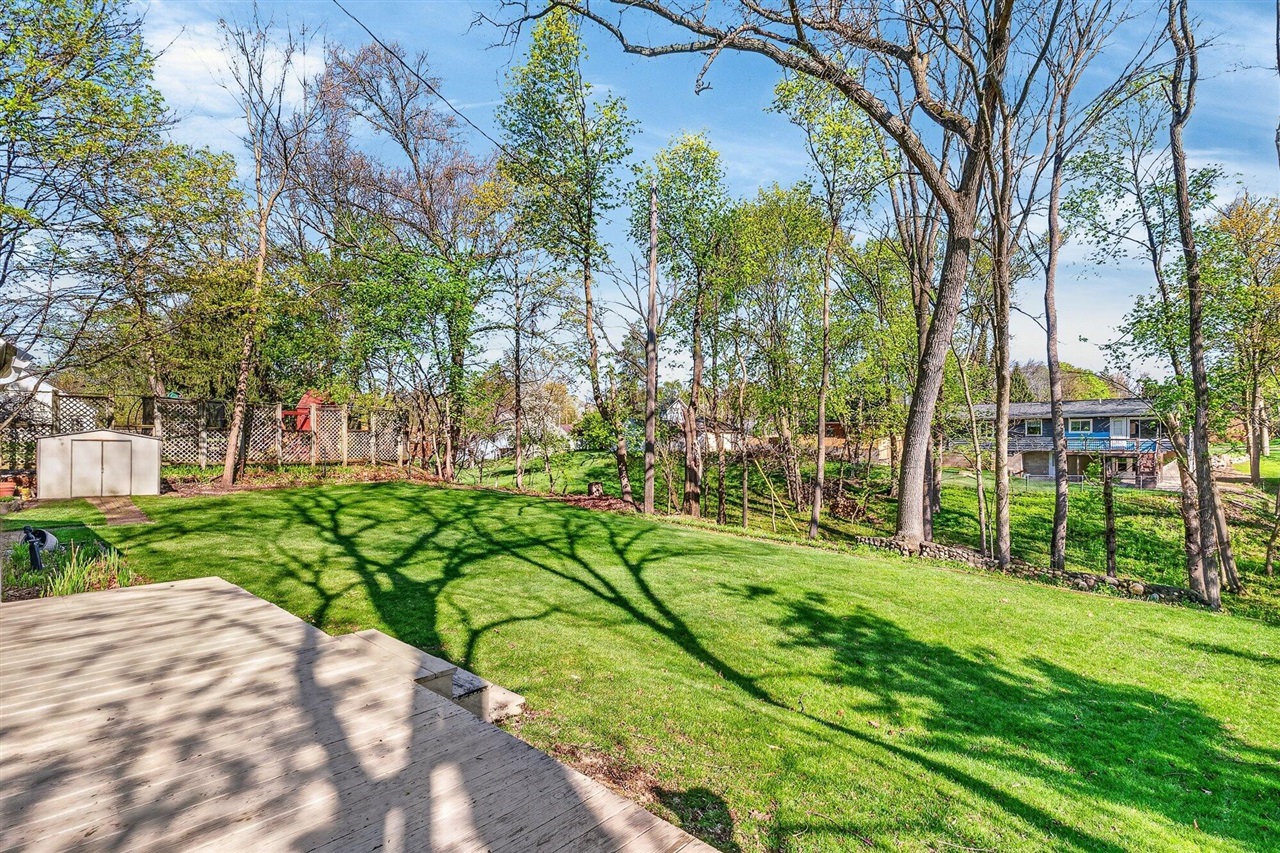 1204 Hol Hi Drive, Kalamazoo, MI, 49008-2910