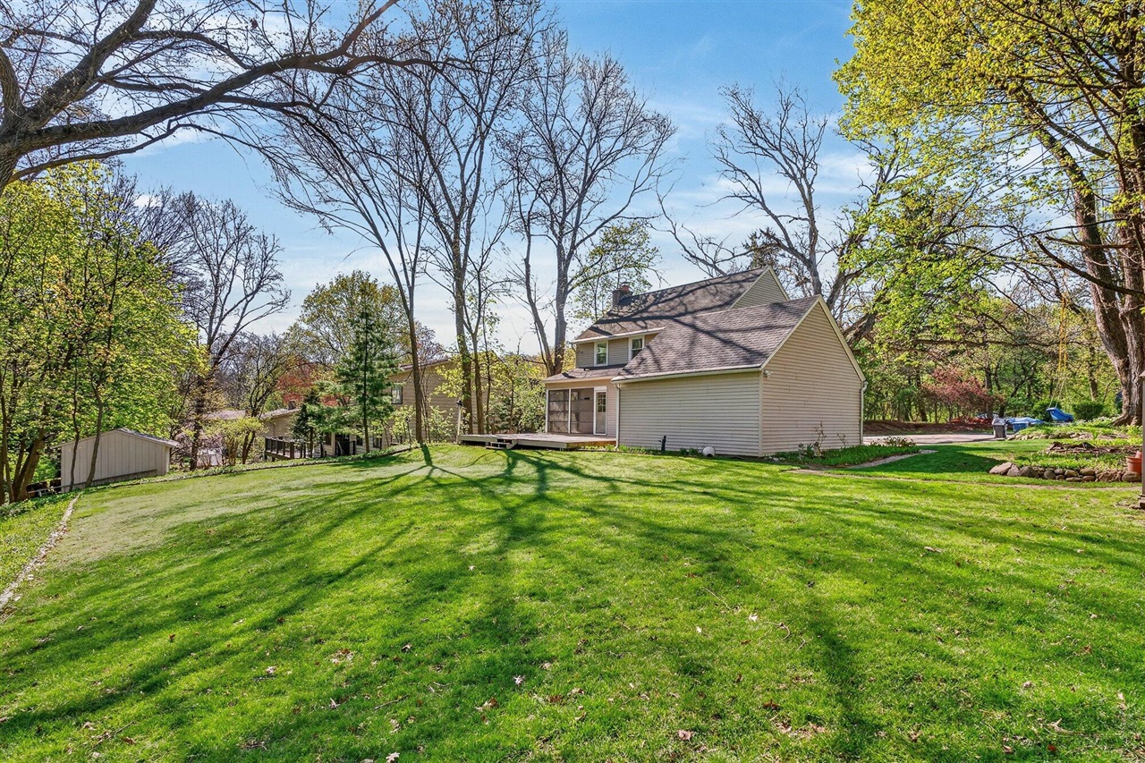 1204 Hol Hi Drive, Kalamazoo, MI, 49008-2910