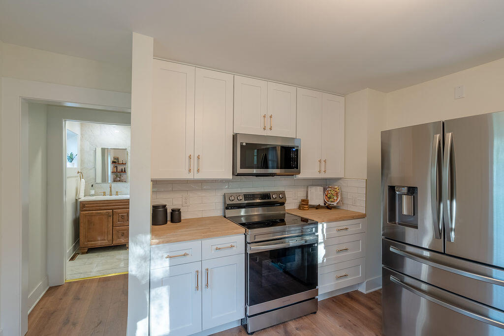 3527 Carlton Avenue, Grand Rapids, MI, 49525-2642