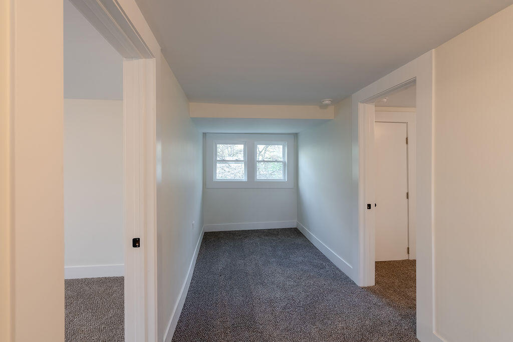 3527 Carlton Avenue, Grand Rapids, MI, 49525-2642